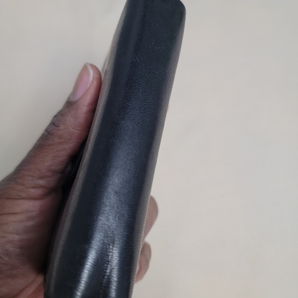 Vintage GH Bass Black Bi-Fold Full Grain Leather Wallet - Picture 5 of 14